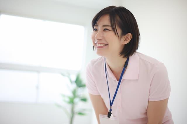 デイサービスあるあるを調査!働く職員の仕事内容やりがい、悩みとは?
