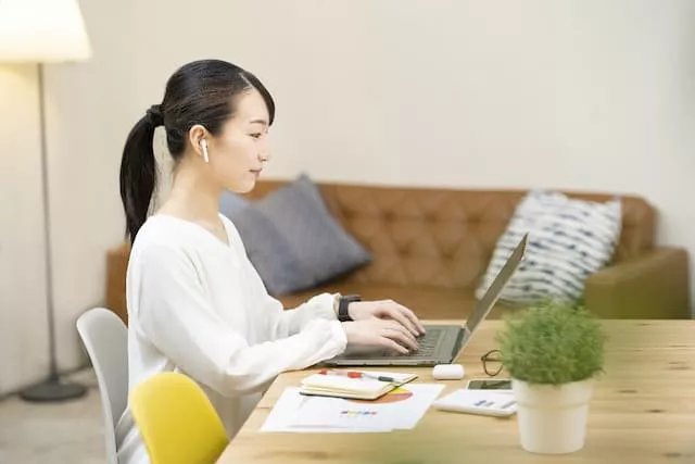 転職活動中の40代女性