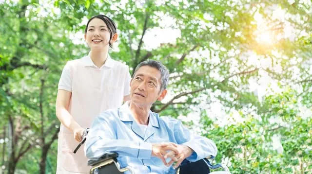 介護福祉士と外出